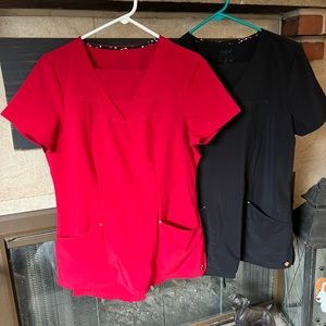 COPY - Stylish and lightweight nursing scrubs